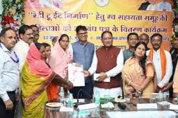 फिर से महिला स्व-सहायता समूहों को मिला रेडी टू ईट निर्माण का कार्य: प्रधानमंत्री श्री नरेंद्र मोदी की एक और गारंटी हुई पूरी