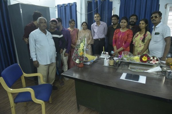 बेमिसाल 4 साल, दुर्ग के सहायक संचालक श्री  सौरभ शर्मा को जनसंपर्क कार्यालय के तरफ से दी गई विदाई