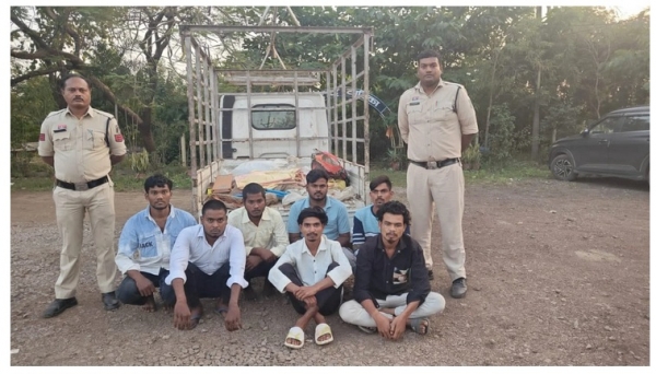 इंडस्ट्रियल एरिया से कॉपर वायर चोरी: पुलिस नाकेबंदी में पूरे गिरोह को 6 लाख कीमती वायर सहित किया गिरफ्तार