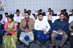 सर्कुलर ईकोनॉमी एवं वेस्ट मैनेजमेंट पर संभाग स्तरीय कार्यशाला संपन्न ,उद्योगों को वेस्ट टू वेल्थ एवं ईपीआर के लाभों की विस्तृत जानकारी